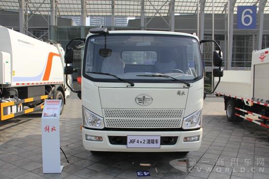 解放J6F 4×2清障车 (3).jpg