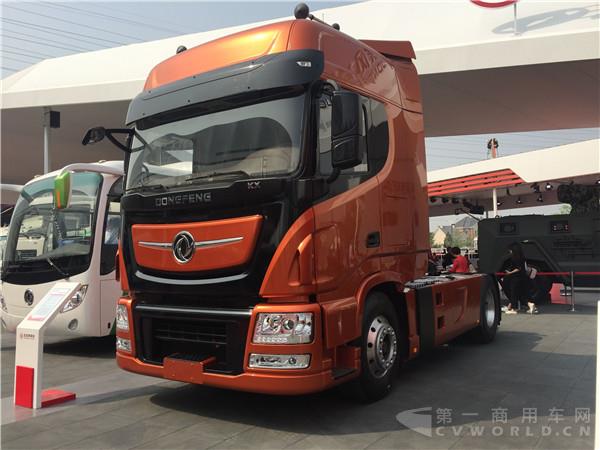 东风天龙旗舰4X2牵引车1.jpg 东风天龙旗舰4X2牵引车1.jpg