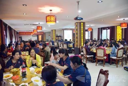 大运重卡10.jpg 大运重卡10.jpg
