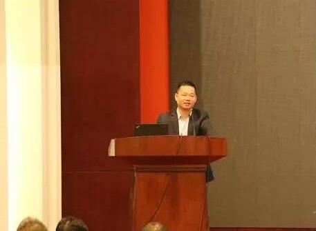 王国平:构建车、货、平台、金融产业链.jpg 王国平:构建车、货、平台、金融产业链.jpg
