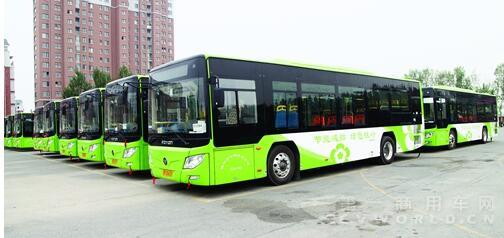 公交车.jpg 公交车.jpg