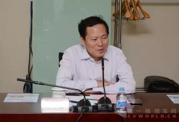 北汽福田总经理王金玉莅访法士特3.jpg 北汽福田总经理王金玉莅访法士特3.jpg
