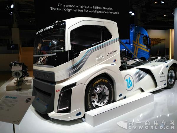 沃尔沃概念卡车2400马力 (2).jpg 沃尔沃概念卡车2400马力 (2).jpg