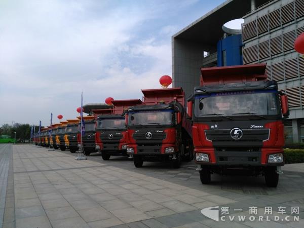 陕汽德龙X3000自卸车4.jpg 陕汽德龙X3000自卸车4.jpg