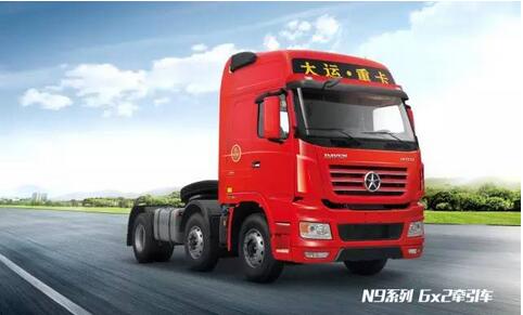 大运N9双油箱牵引车耀世登场.jpg 大运N9双油箱牵引车耀世登场.jpg