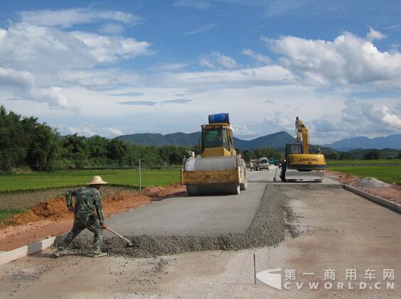 公路建设.jpg 公路建设.jpg