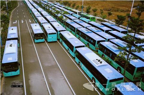 新能源客车.jpg 新能源客车.jpg