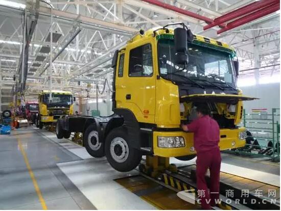 江淮格尔发第40000台整车下线!3.jpg 江淮格尔发第40000台整车下线!3.jpg
