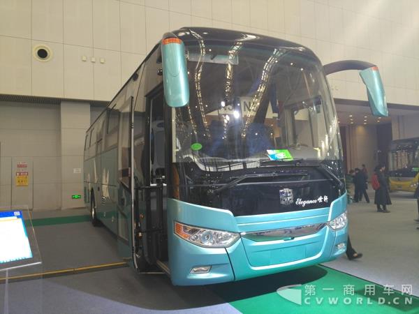 中通油电混合动力客车.jpg 中通油电混合动力客车.jpg
