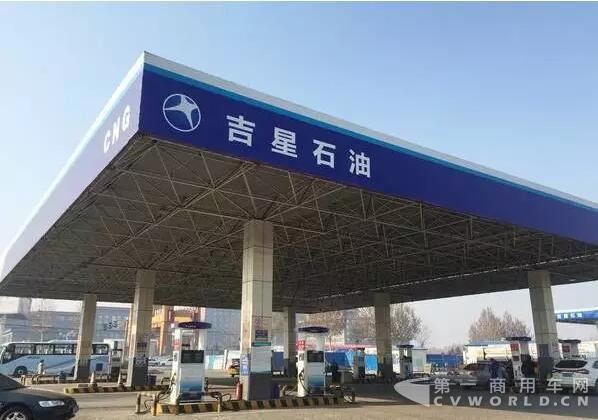 联合卡车1.jpg 联合卡车1.jpg