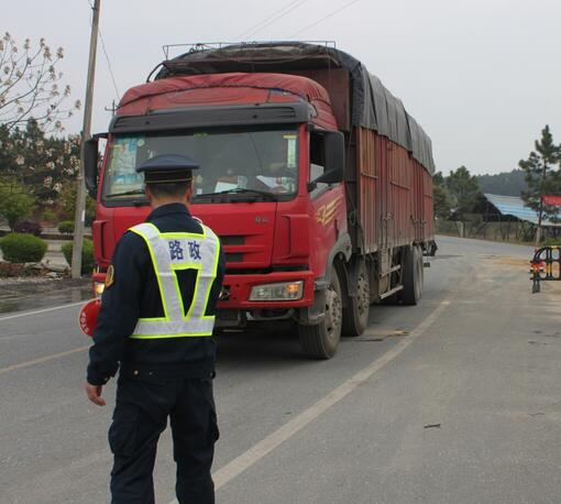 治超.jpg 治超.jpg