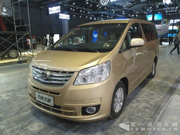 九龙艾菲商务车(2).jpg
