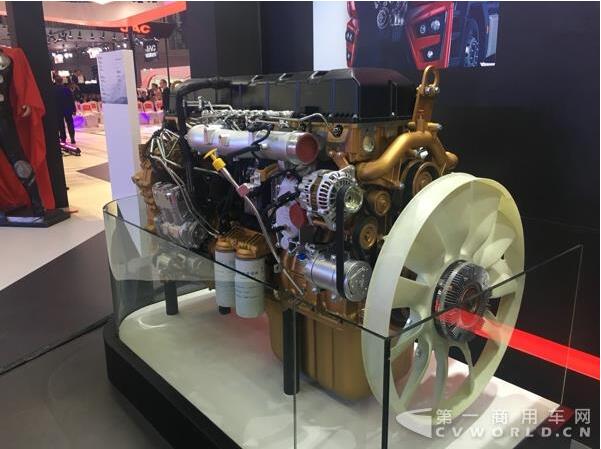 江铃13L重型发动机.jpg 江铃13L重型发动机.jpg