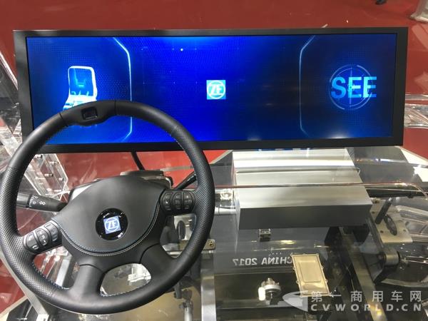 采埃孚重金打造的透明卡车,主要是为了展示采埃孚智能驾驶技术和无人驾驶技术4.jpg 采埃孚重金打造的透明卡车,主要是为了展示采埃孚智能驾驶技术和无人驾驶技术4.jpg
