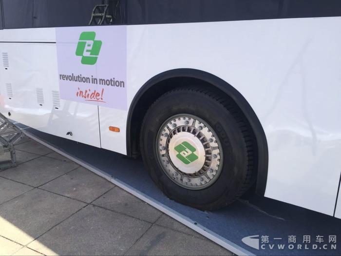 国内首辆运用轮毂电机技术的海格客车6.jpg 国内首辆运用轮毂电机技术的海格客车6.jpg