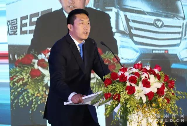福田戴姆勒汽车营销公司副总经理徐向明先生致辞.jpg 福田戴姆勒汽车营销公司副总经理徐向明先生致辞.jpg