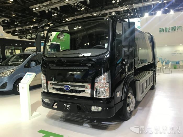 比亚迪T5纯电动环卫车1.jpg