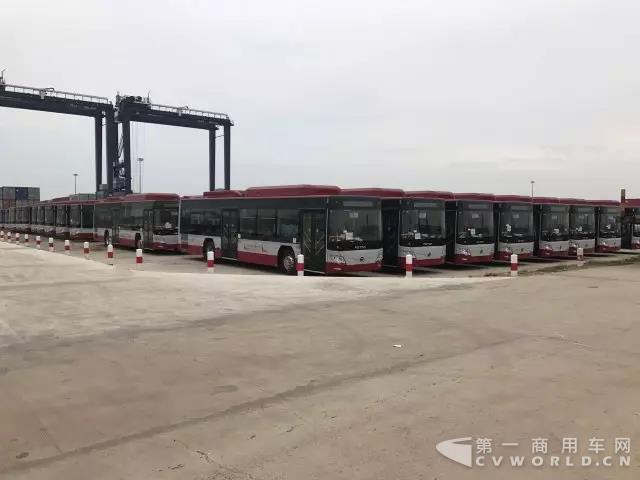 千辆福田欧辉清洁能源客车交付缅甸仰光公交公司.jpg 千辆福田欧辉清洁能源客车交付缅甸仰光公交公司.jpg