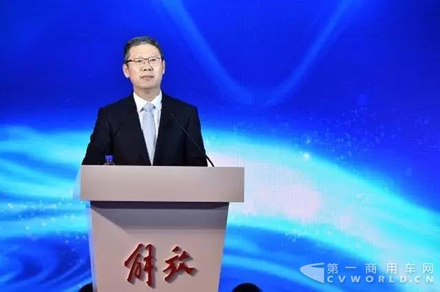 1-6月中重卡销量第一!新目标,新动力,2017属于解放!7.jpg 1-6月中重卡销量第一!新目标,新动力,2017属于解放!7.jpg