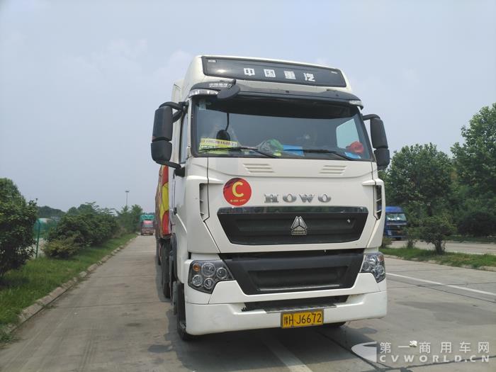 比赛指定用车.jpg 比赛指定用车.jpg