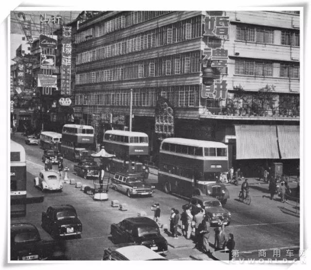 弥敦道山东街,60年代.jpg 弥敦道山东街,60年代.jpg
