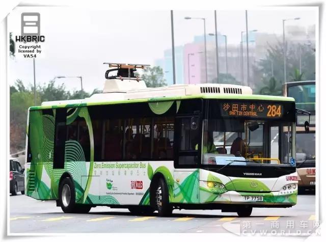 青年JNP6122UC空调巴士.jpg 青年JNP6122UC空调巴士.jpg