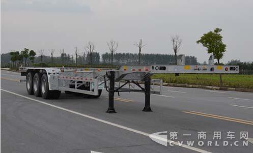 半挂车.jpg 半挂车.jpg