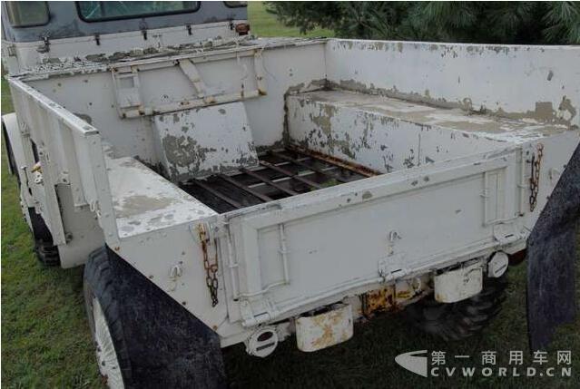 由于成本被军方淘汰的优秀卡车 1952款克莱斯勒T53 3.jpg 由于成本被军方淘汰的优秀卡车 1952款克莱斯勒T53 3.jpg