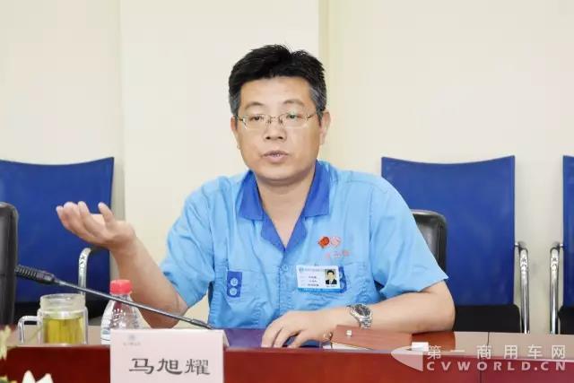 东风汽车股份有限公司客人访问法士特1.jpg 东风汽车股份有限公司客人访问法士特1.jpg