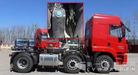 杰卡6x4牵引车3.jpg 杰卡6x4牵引车3.jpg