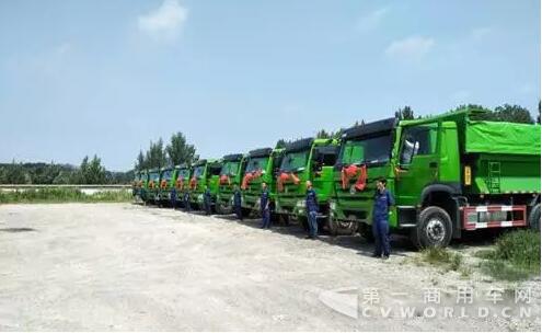中国重汽豪沃新型智能渣土车1.jpg 中国重汽豪沃新型智能渣土车1.jpg
