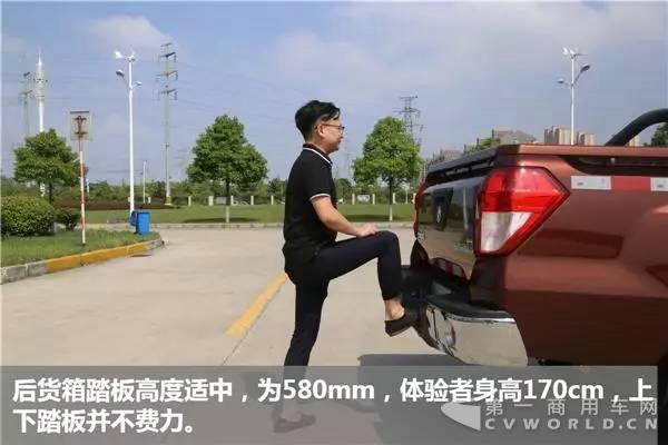 美式皮卡再添新军,静态评测东风御风P16皮卡!13.jpg