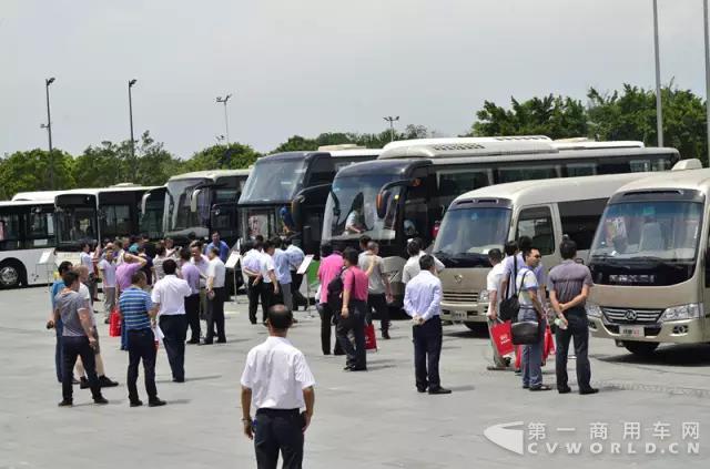 上市20周年,安凯客车“正青春”3.jpg 上市20周年,安凯客车“正青春”3.jpg