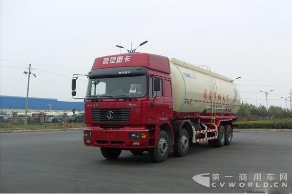 粉粒物料罐车.jpg 粉粒物料罐车.jpg