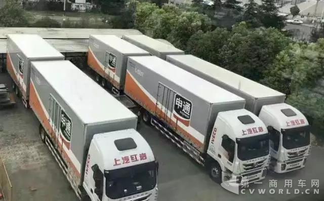 红岩1.jpg 红岩1.jpg