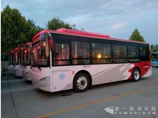 新能源公交车.jpg 新能源公交车.jpg