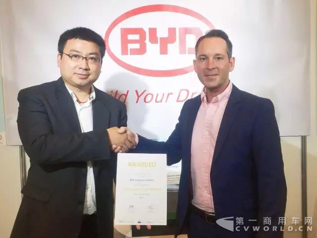 比亚迪储能再获国际大奖 美国“双子星”项目扬名业界1.jpg 比亚迪储能再获国际大奖 美国“双子星”项目扬名业界1.jpg