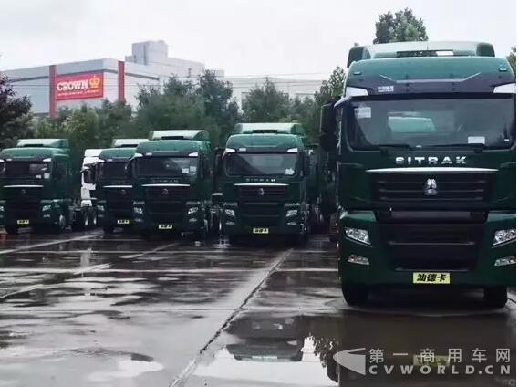 汕德卡获中国邮政364辆大单 成牵引车唯一中标品牌.jpg 汕德卡获中国邮政364辆大单 成牵引车唯一中标品牌.jpg