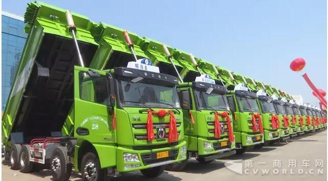 徐工渣土车.jpg 徐工渣土车.jpg