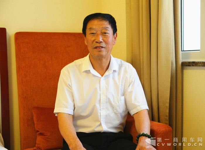 中山公汽书记兼副总经理姜同福.jpg 中山公汽书记兼副总经理姜同福.jpg