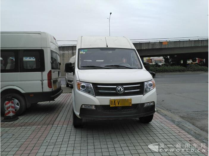 纯电动物流车.jpg 纯电动物流车.jpg