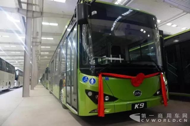 打造低碳国际旅游城市 桂林投放首批500辆比亚迪纯电动客车1.jpg 打造低碳国际旅游城市 桂林投放首批500辆比亚迪纯电动客车1.jpg
