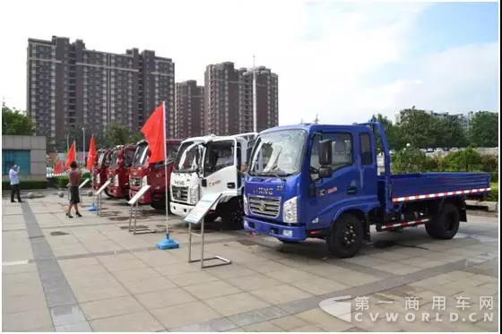 唐骏汽车1.5L动力新产品荣耀上市1.jpg 唐骏汽车1.5L动力新产品荣耀上市1.jpg