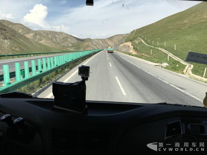 沿途壮阔的风景.jpg 沿途壮阔的风景.jpg