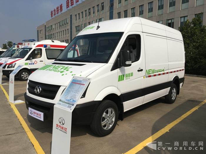 纯电动厢式运输车2.jpg