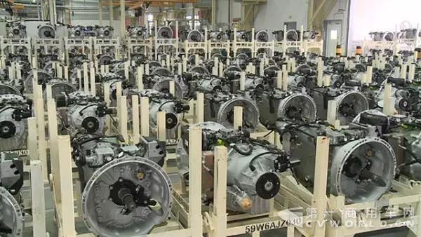 东风与沃尔沃联合开发首款动力总成实现量产!2.jpg 东风与沃尔沃联合开发首款动力总成实现量产!2.jpg