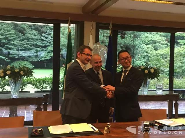 依维柯在日本启动天然气动力运输发展计划,覆盖整个供应链1.jpg 依维柯在日本启动天然气动力运输发展计划,覆盖整个供应链1.jpg