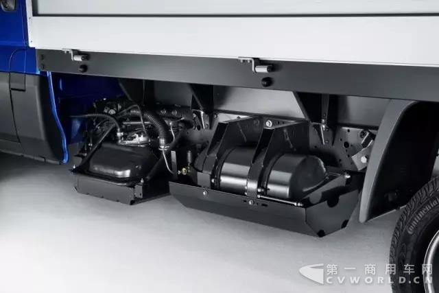 依维柯品牌屡获殊荣的 Daily NP轻型商用车2.jpg 依维柯品牌屡获殊荣的 Daily NP轻型商用车2.jpg