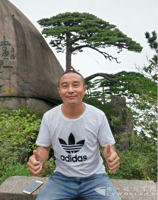 江淮最美卡哥游黄山1.png 江淮最美卡哥游黄山1.png