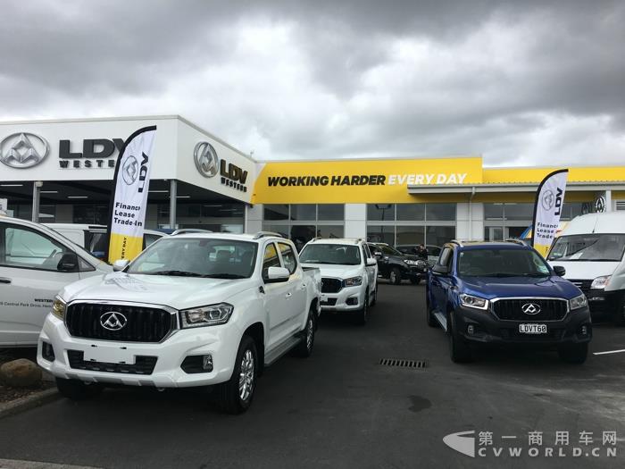 新西兰经销店展车2.jpg 新西兰经销店展车2.jpg